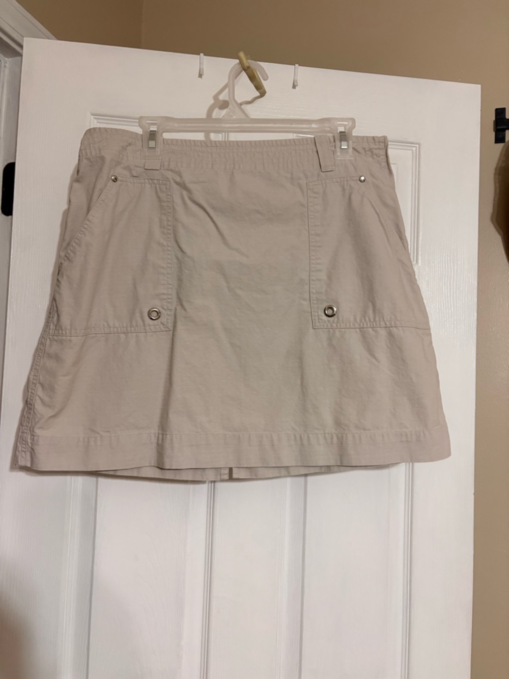 Kim Rogers Beige Mini Skirt with Front Pockets